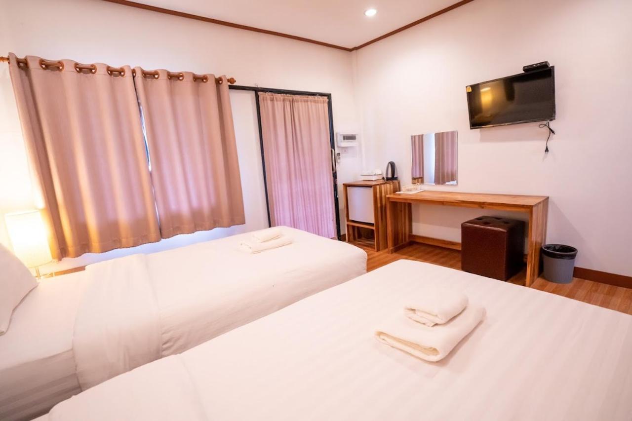 De Mala Hotell Sukhothai Exteriör bild